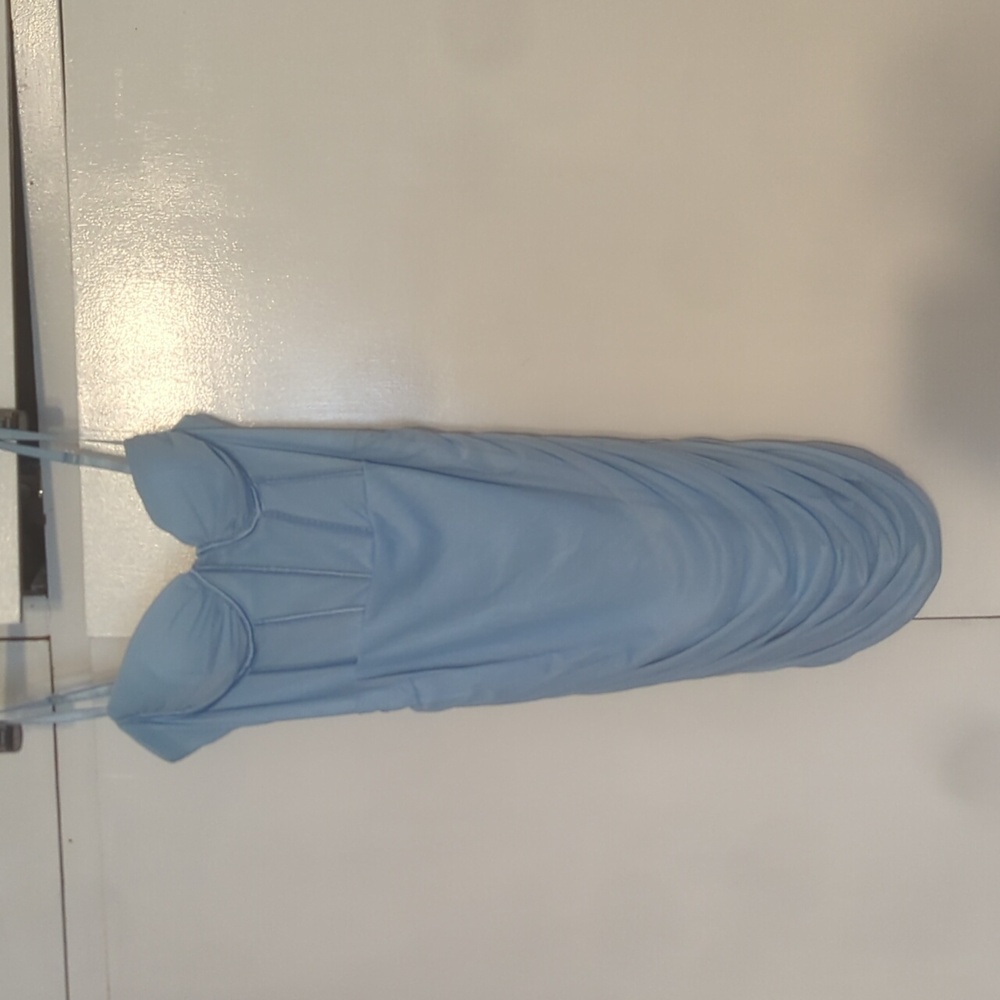 L'VOW STUDIO Mini Dress